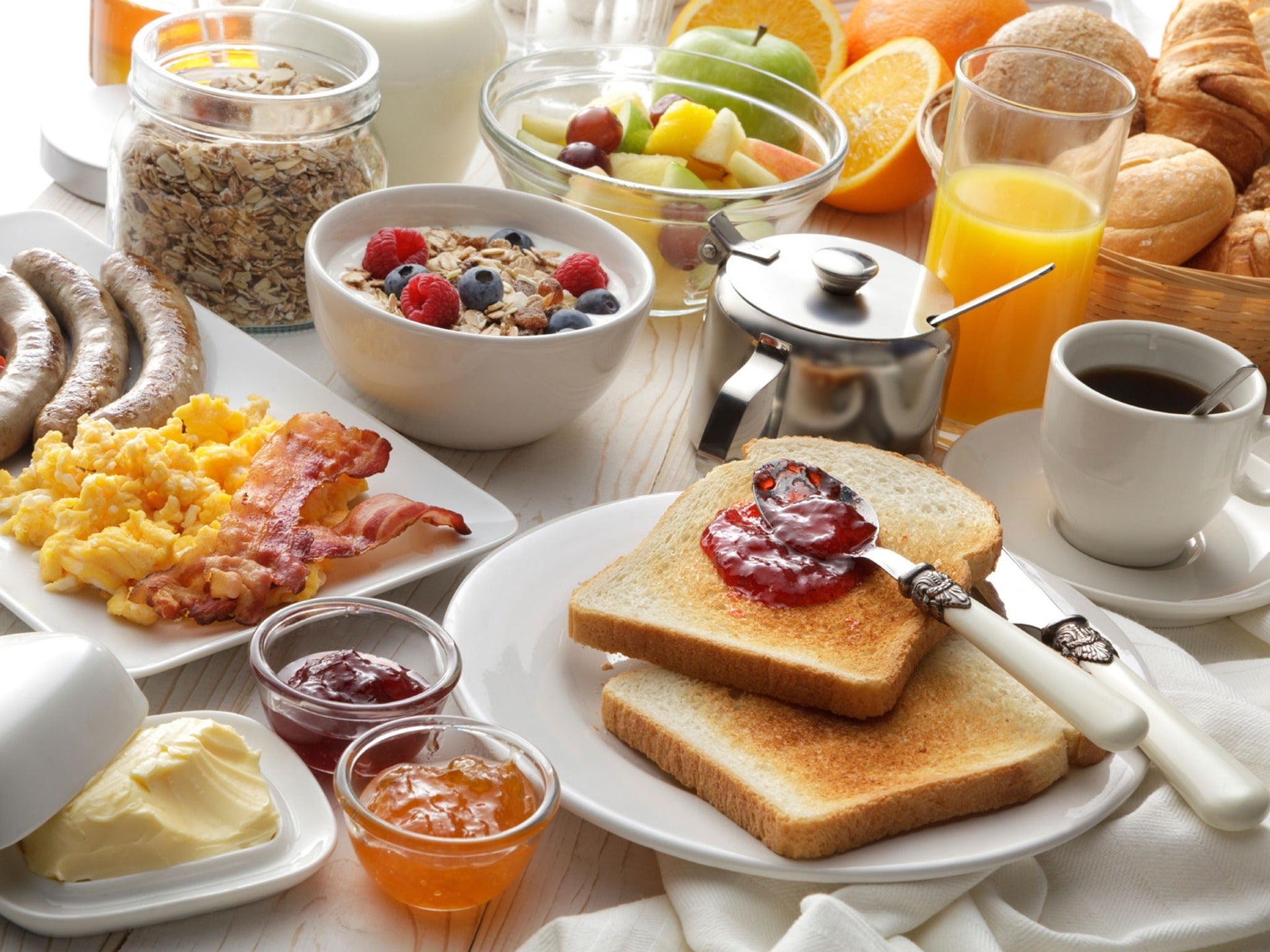 Best Ways to Incorporate Cured Meats for Breakfast